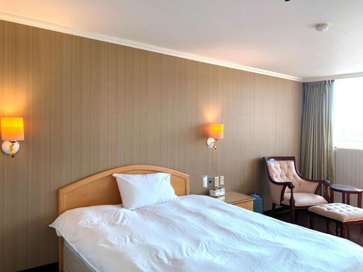 Hermes Hotel Hszincsu Kültér fotó